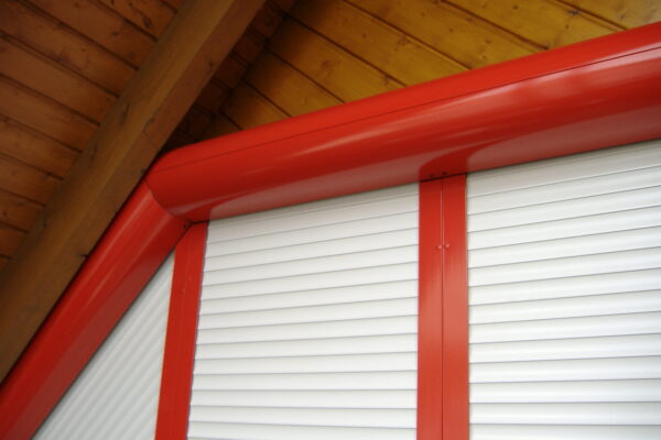 LÖWENSTEIN LÖWENSTEIN